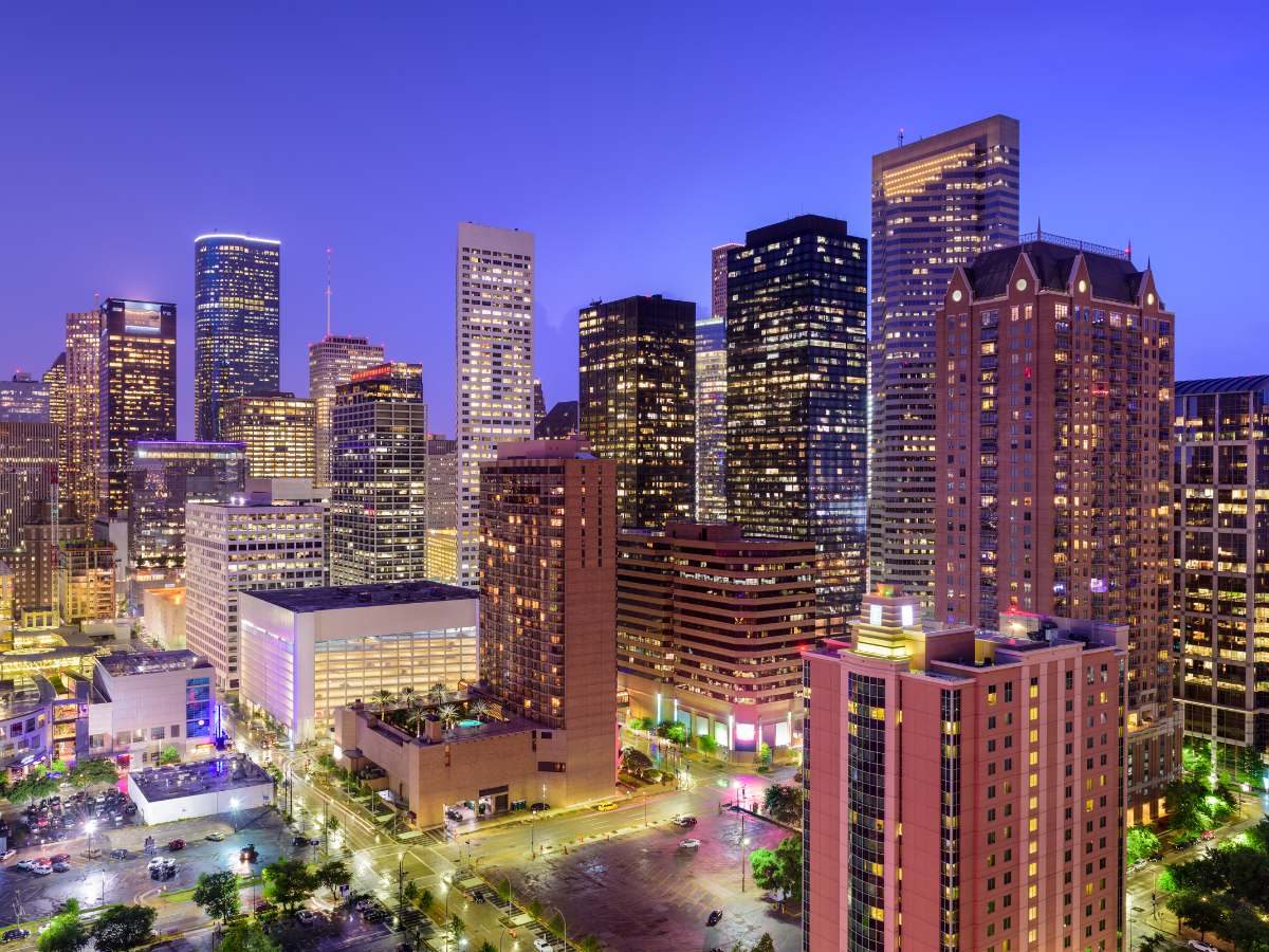 Date Night Ideas in Houston: Houston Texas skyline